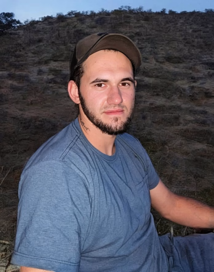 Mason Simons Obituary picture