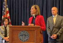Iowa’s top economic development official says she’ll ‘run to the finish line’