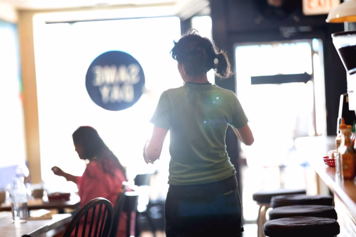 Chicago Takes On Debate Over Minimum Wage For Restaurant Workers