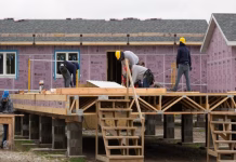 Big milestone for home building program at Newton state prison