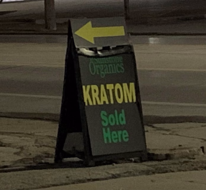 KratomSignRIphoto-980x904
