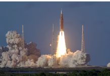 Iowan who retired from NASA keeping close eye on Artemis II moon mission