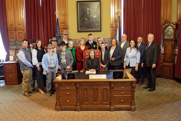 Bill-Signing_SF2219_ICA5.19.26