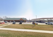 DEVELOPING: Armed Robbery Reported at Oskaloosa Kwik Star, Multiple Suspects Sought