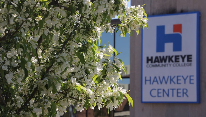 Hawkeye-Community-College-3-1536x869