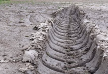 Wet conditions raise soil compaction concerns across Corn Belt