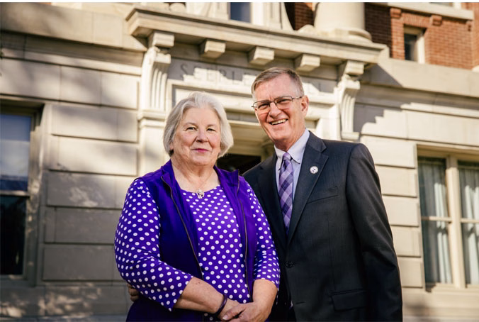 President-Mark-and-Cheryl-Nook-UNI-photo