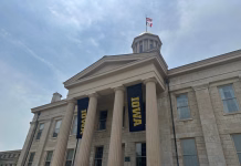 University of Iowa receives foundation grant for business student wellness initiative