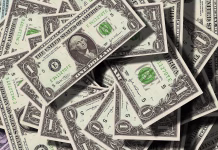 Soybeans, corn extend week’s losses